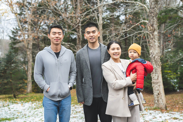 Lloyd Liu and Yuan He with their family